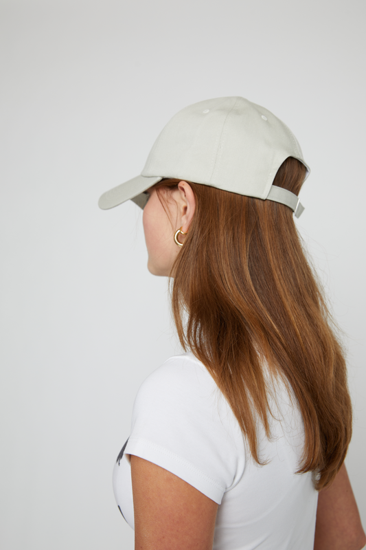 Simply White Coeur Hat