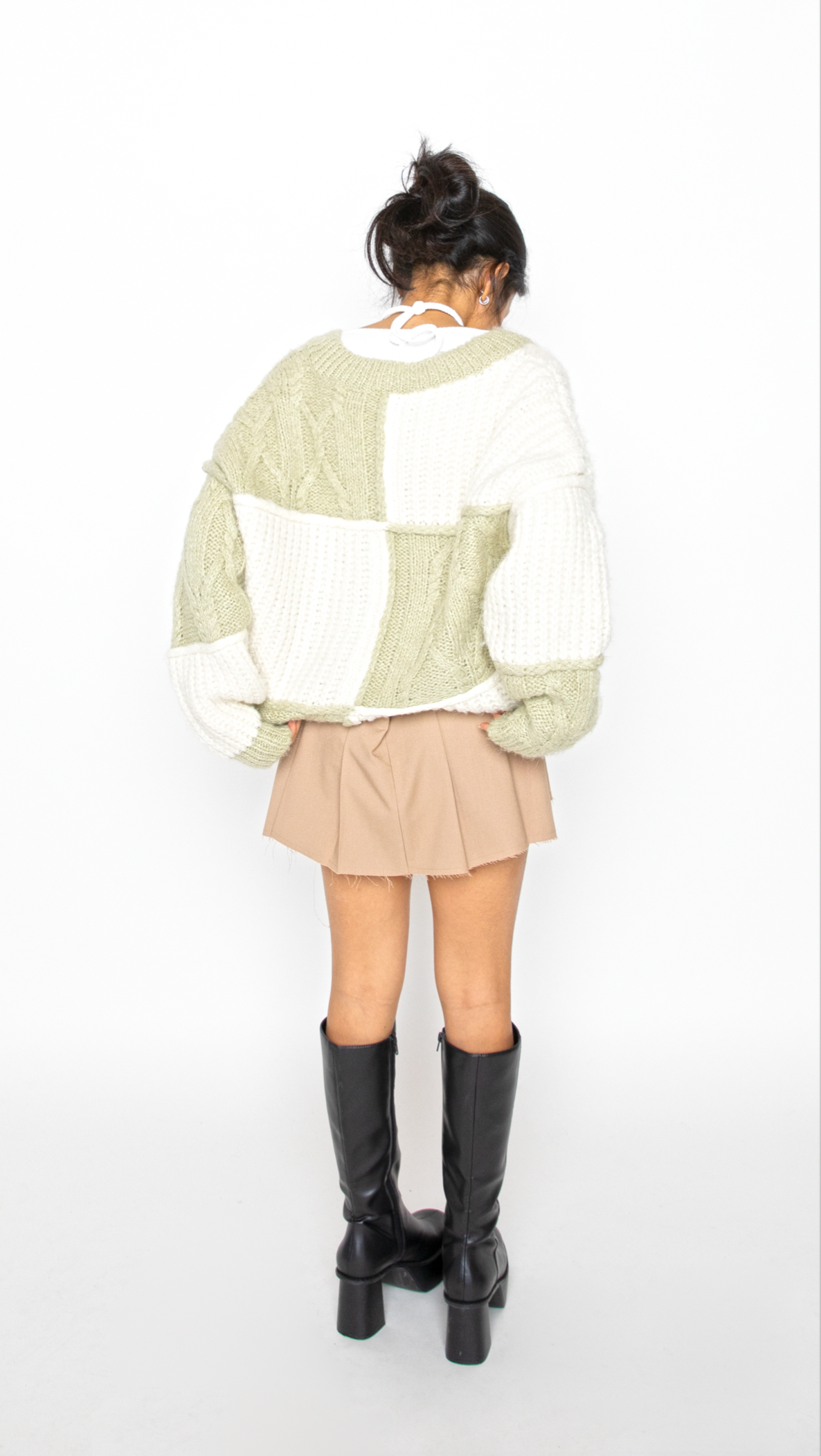 Checkered V-Neck Knit