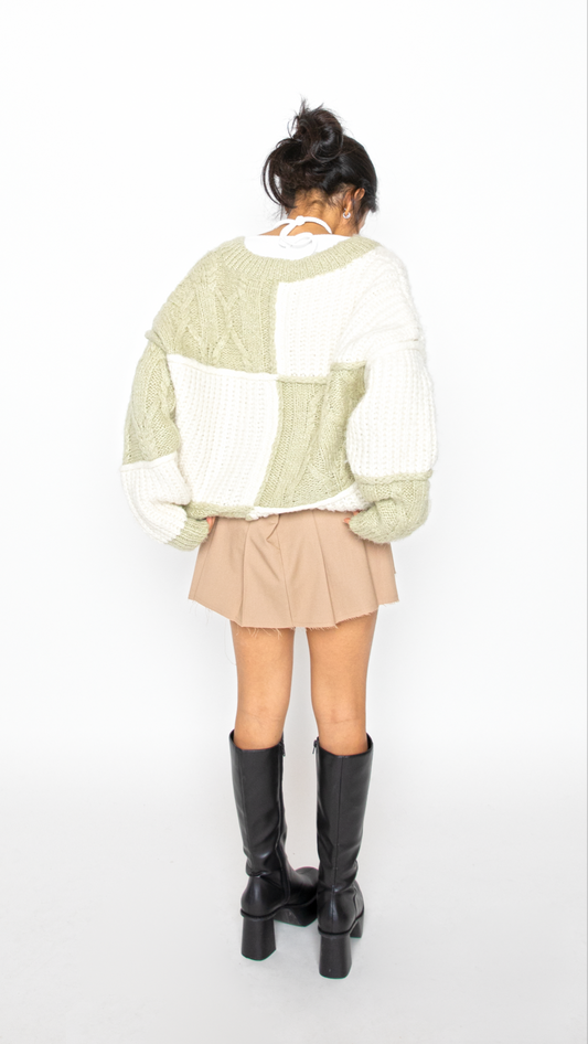 Checkered V-Neck Knit